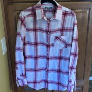 Uniqlo collared button down